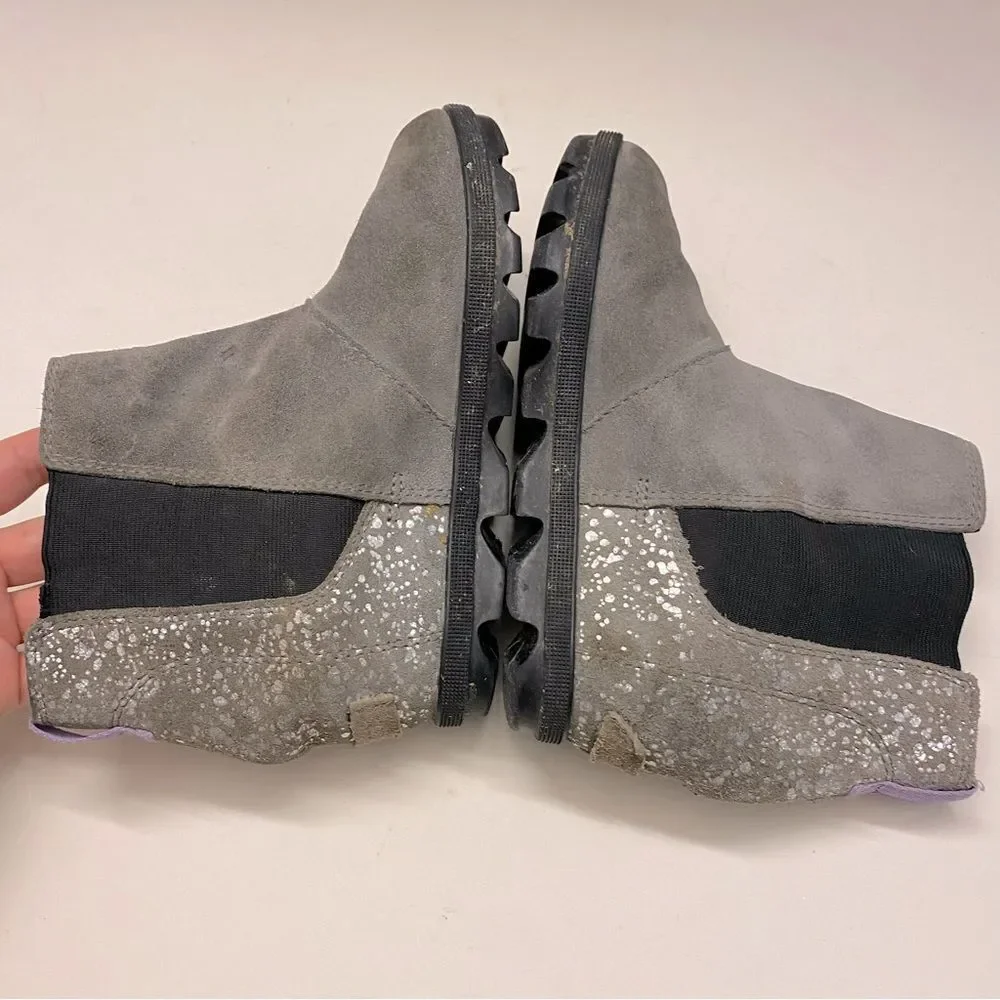 Sorel Joan of Artic Wedge Boot pull on Gray leather suede metallic Girls youth 2